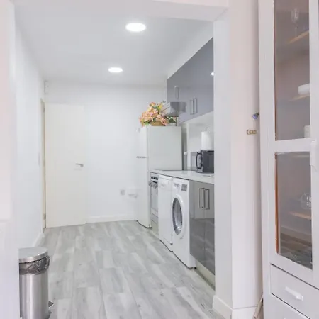 Cerca Del Pilar Apartamento