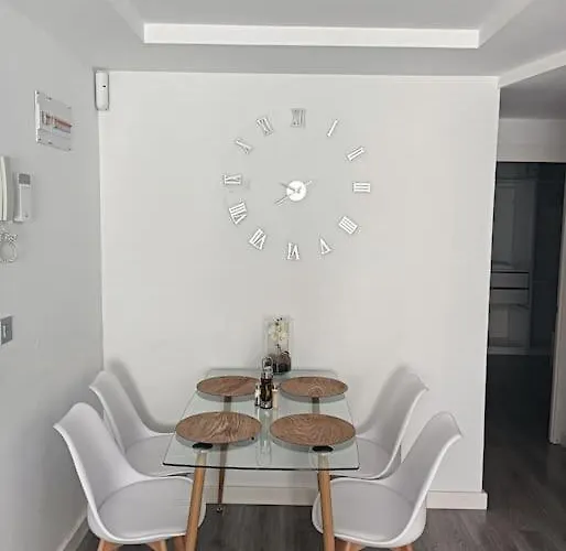 Cerca Del Pilar アパート *